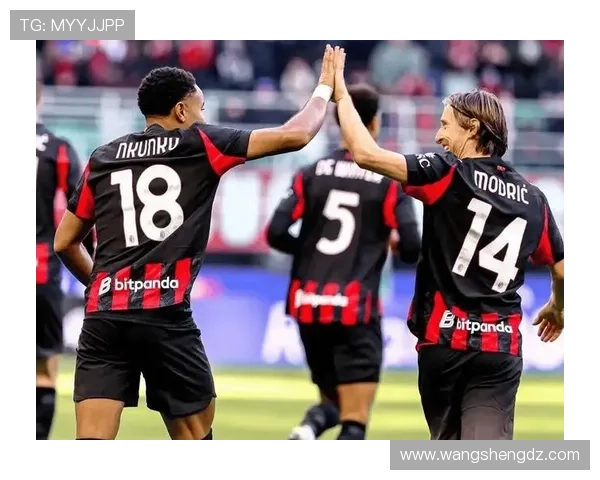 AC米兰与国际米兰争夺卡利亚里门将卡普里莱的转会机会