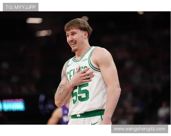 谢尔曼称赞塔图姆在训练与生活中给予球队极大支持展现领袖风范